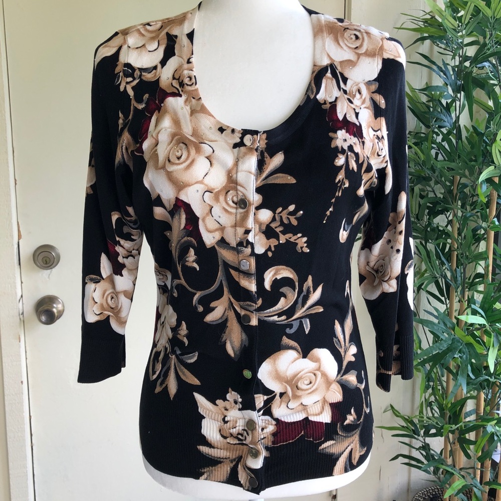 🎉HP🎉 WHBM 3Q Now and Then Cardi